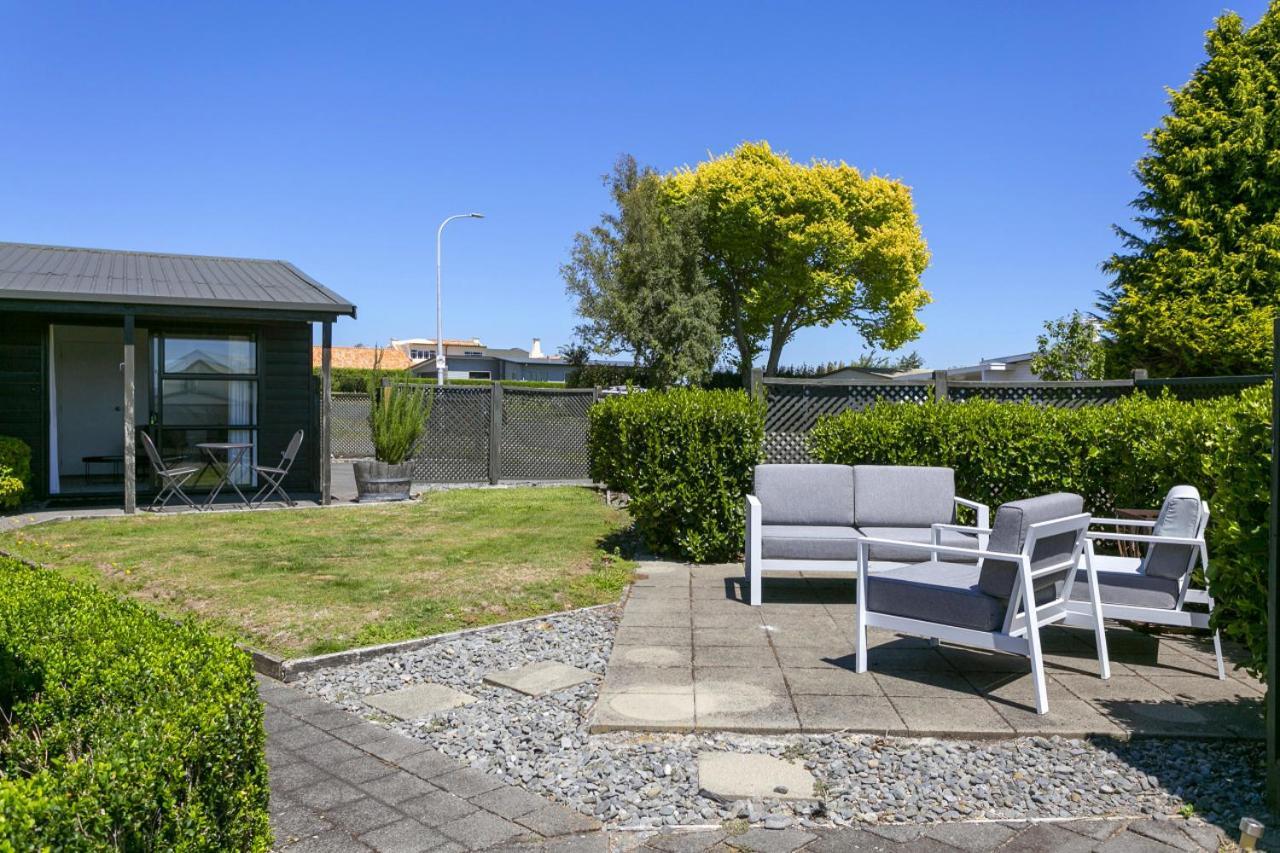 You Little Beauty - Wharewaka Beach Magic Taupo Exterior foto