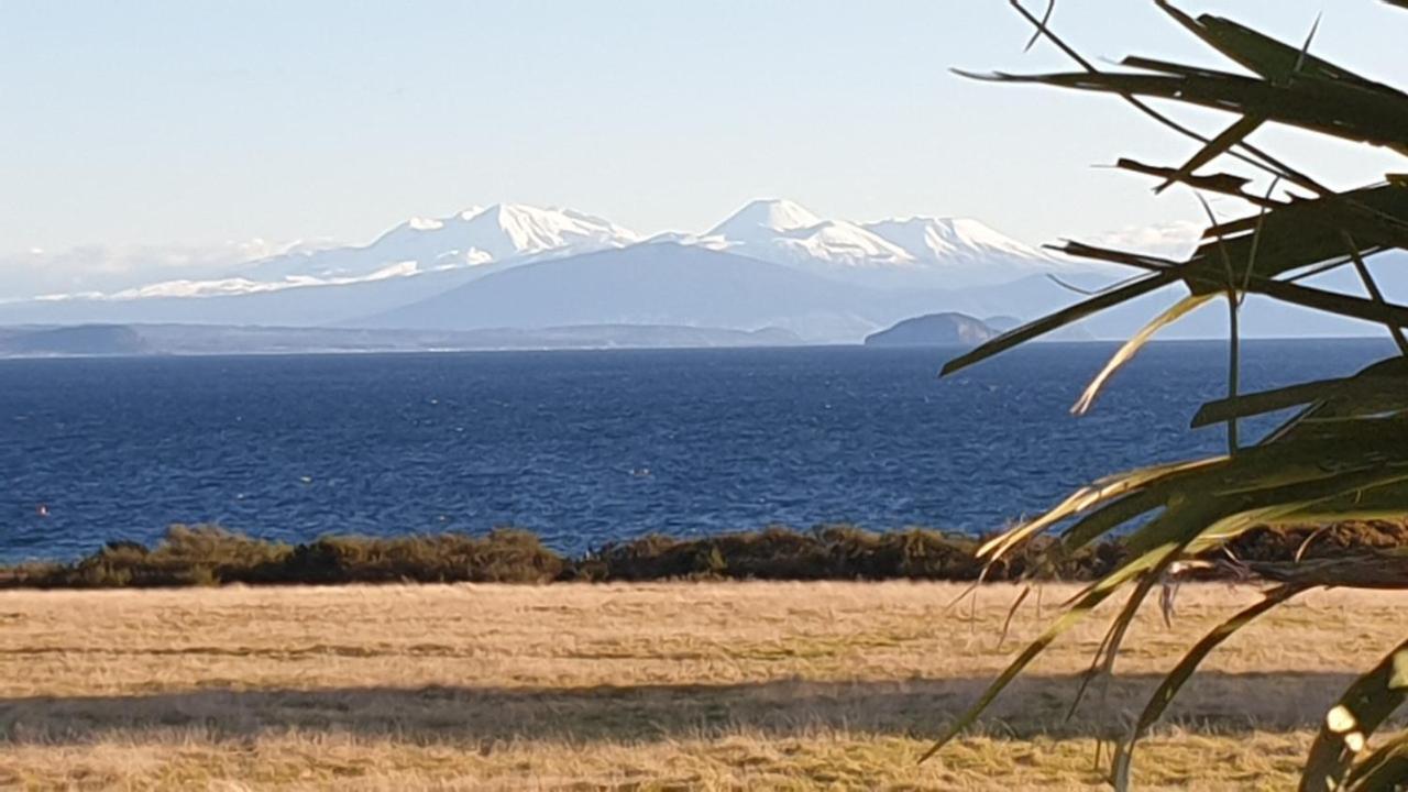 You Little Beauty - Wharewaka Beach Magic Taupo Exterior foto